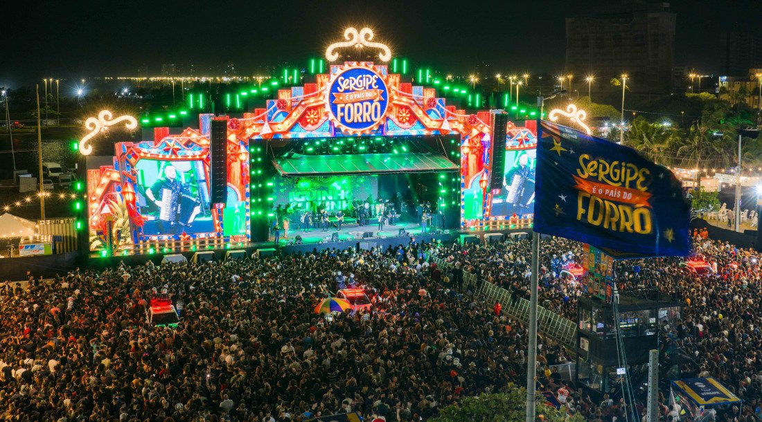Arraiá do Povo reúne Duas Paixões e Tarcísio do Acordeon na programação deste sábado, na Orla