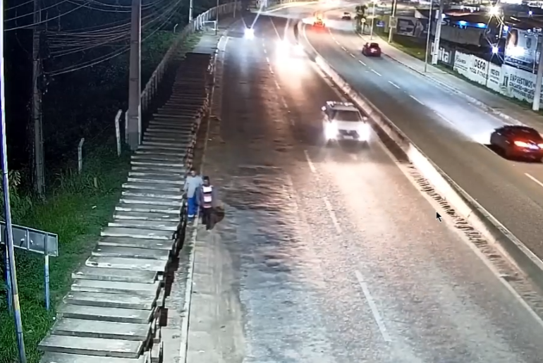 HOMEM TENTA FURTAR FIAÇÃO ELÉTRICA NA PONTE ARACAJU-BARRA E SOFRE QUEIMADURAS EM CERCA DE 50% DO CORPO