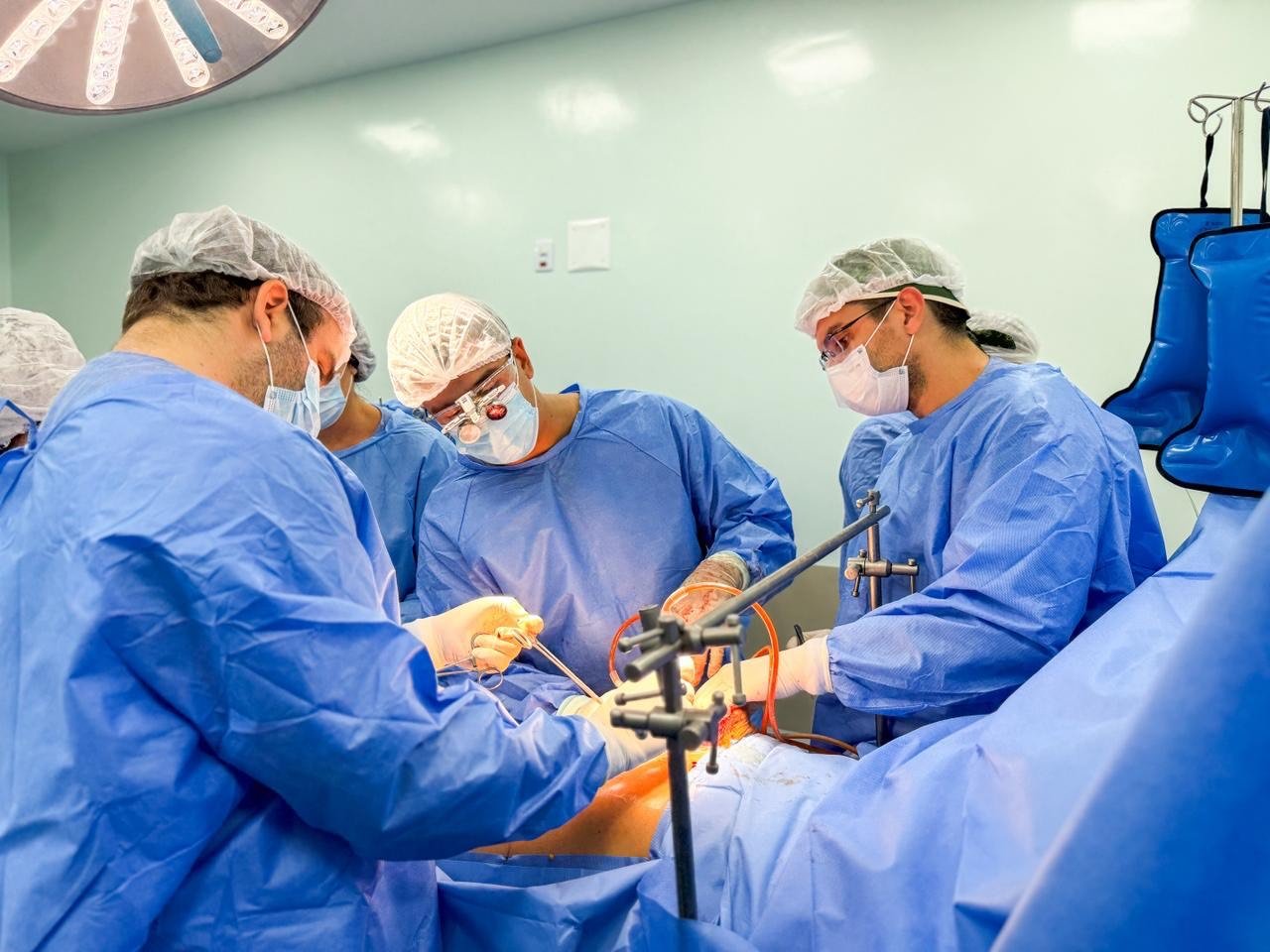 Leandro Barros lidera primeiro transplante de fígado realizado com sucesso em Sergipe