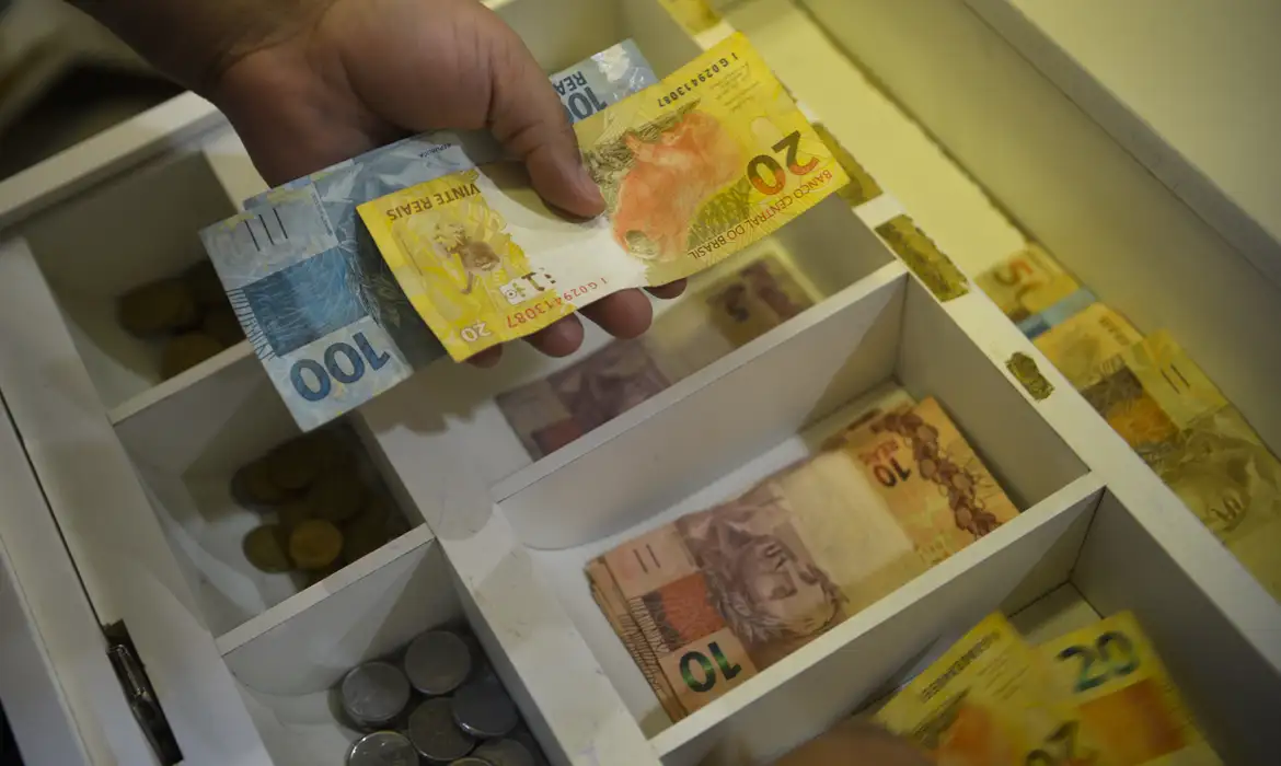Caixa Econômica conclui o pagamento da parcela de junho do Bolsa Família