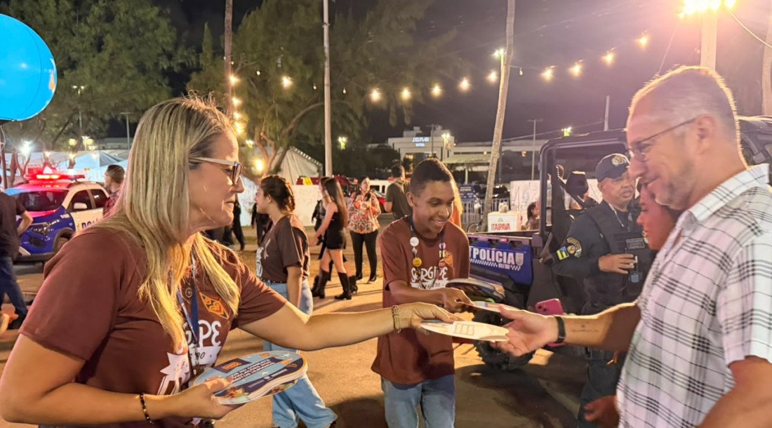 Seasic realiza blitz educativa no Arraiá do Povo para promover direitos