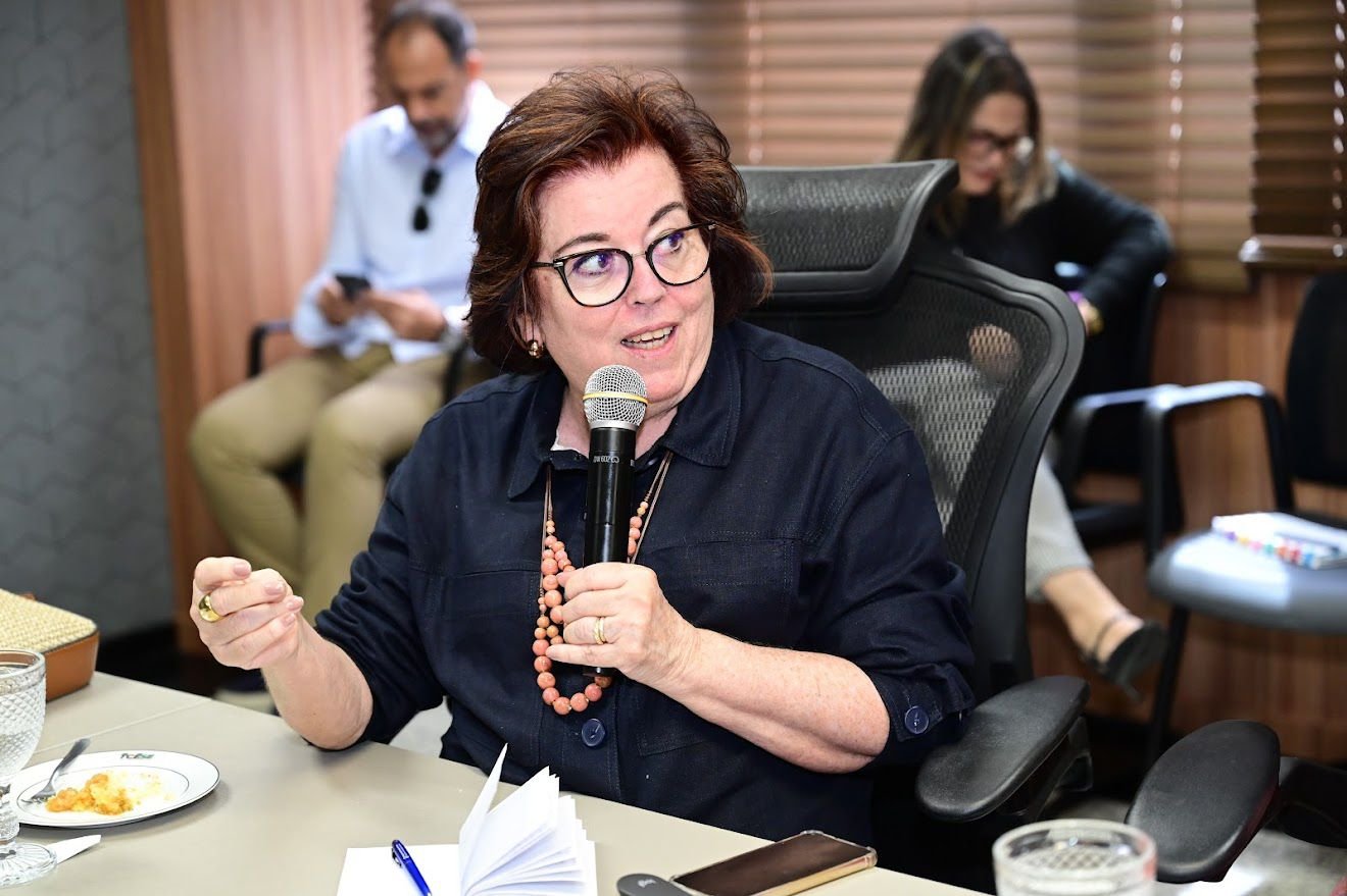 PACTO PELA EDUCAÇÃO DEBATE NOVA POLÍTICA NACIONAL DE EDUCAÇÃO ESPECIAL INCLUSIVA EM REUNIÃO NO TCE/SE