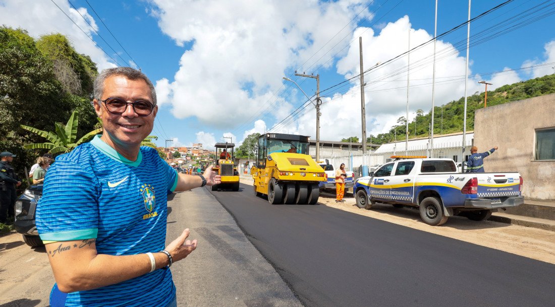 Governo de Sergipe entrega e fiscaliza obras de infraestrutura  em Carmópolis