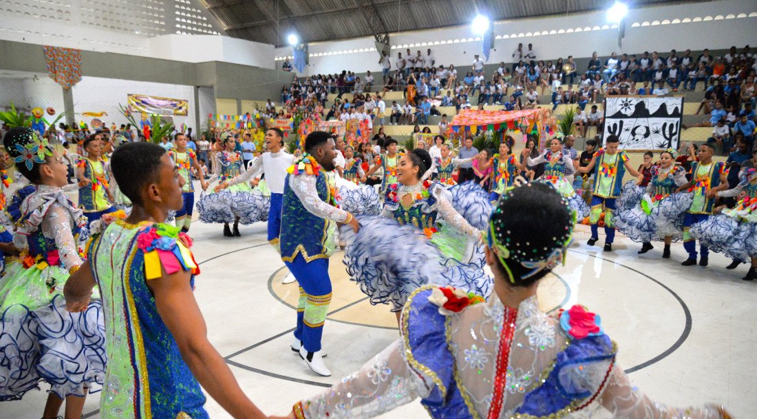 FESTIVAL JUNINO DA EDUCAÇÃO CELEBRA CULTURA NORDESTINA E MOBILIZA ESTUDANTES, PROFESSORES E COMUNIDADES