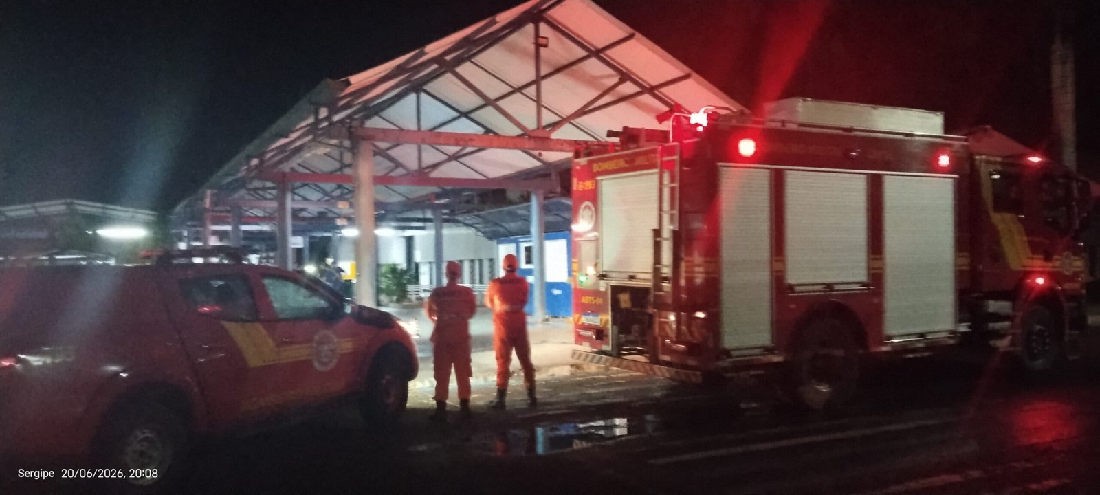 INCÊNDIO ATINGE UMA FÁBRICA DE CALÇADOS NESTE SÁBADO NO MUNICÍPIO DE FREI PAULO; NINGUÉM FICOU FERIDO