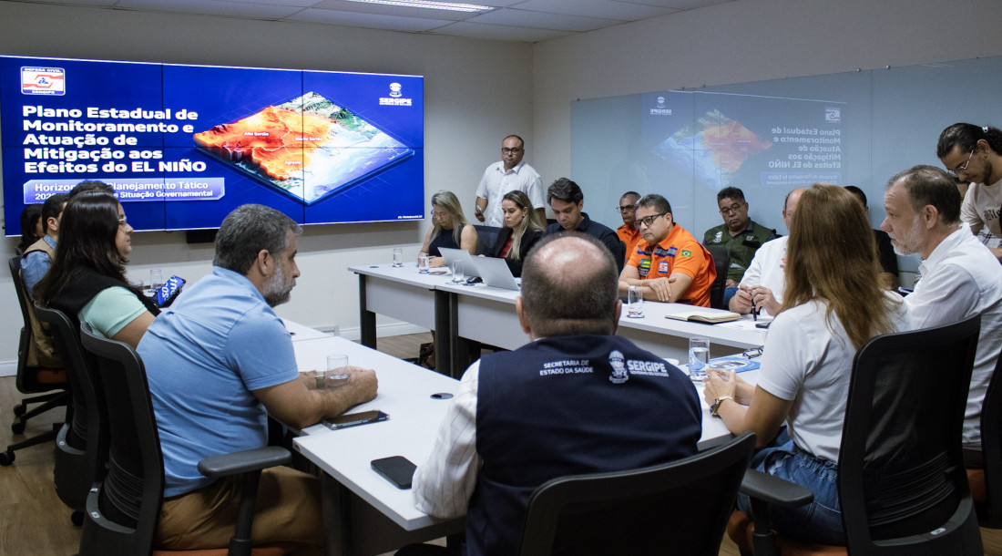 GOVERNO DE SE REALIZA REUNIÃO PARA DISCUTIR INSTALAÇÃO DE SALA DE SITUAÇÃO PARA MONITORAMENTO DO EL NIÑO