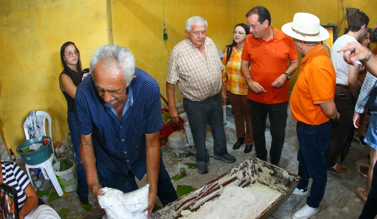 Em roteiro pelo interior, André Moura participa de tradicionais festas juninas