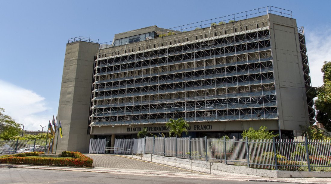 GOVERNO DE SERGIPE DECRETA PONTO FACULTATIVO NA PRÓXIMA SEGUNDA-FEIRA, DIA 29, A PARTIR DAS 12 HORAS