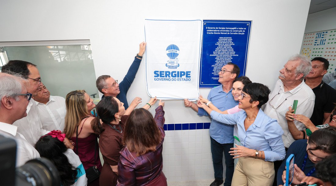 Governador  Mitidieri entrega escola modernizada e 2ª creche-escola do programa Ameei em Aracaju e investimentos de mais de R$ 10,8 milhões