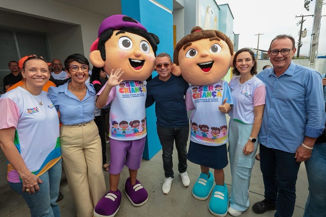 Zezinho Sobral celebra entrega da Creche-Escola do programa Ameei em Aracaju