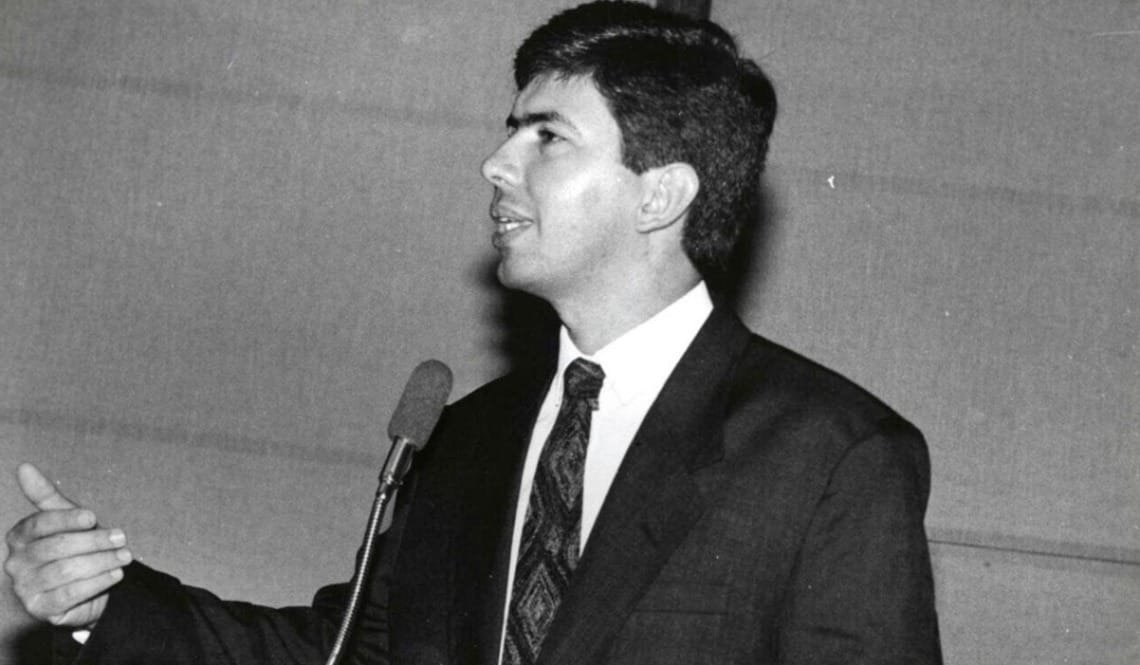 Há 34 anos, a Lei da RG gratuita em Sergipe teve a autoria do deputado Ivan Leite