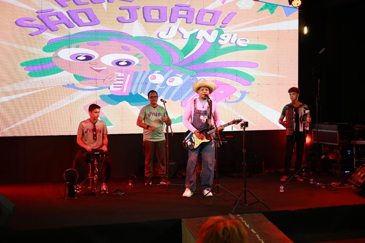 JYNgle volta à programação teatral da Vila do Forró com apresentação para crianças