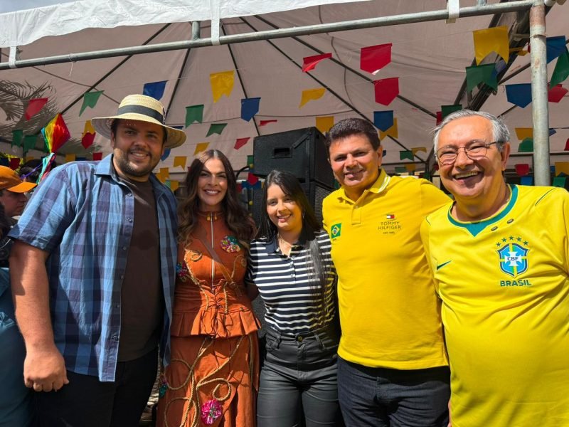 Ana Luiza confirma pré-candidatura a deputada estadual e desponta como uma das promessas