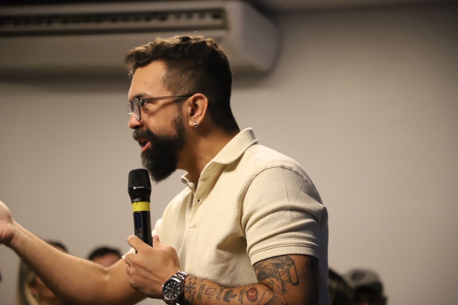Marcolino Joe percorre sete capitais com palestras sobre inteligência artificial