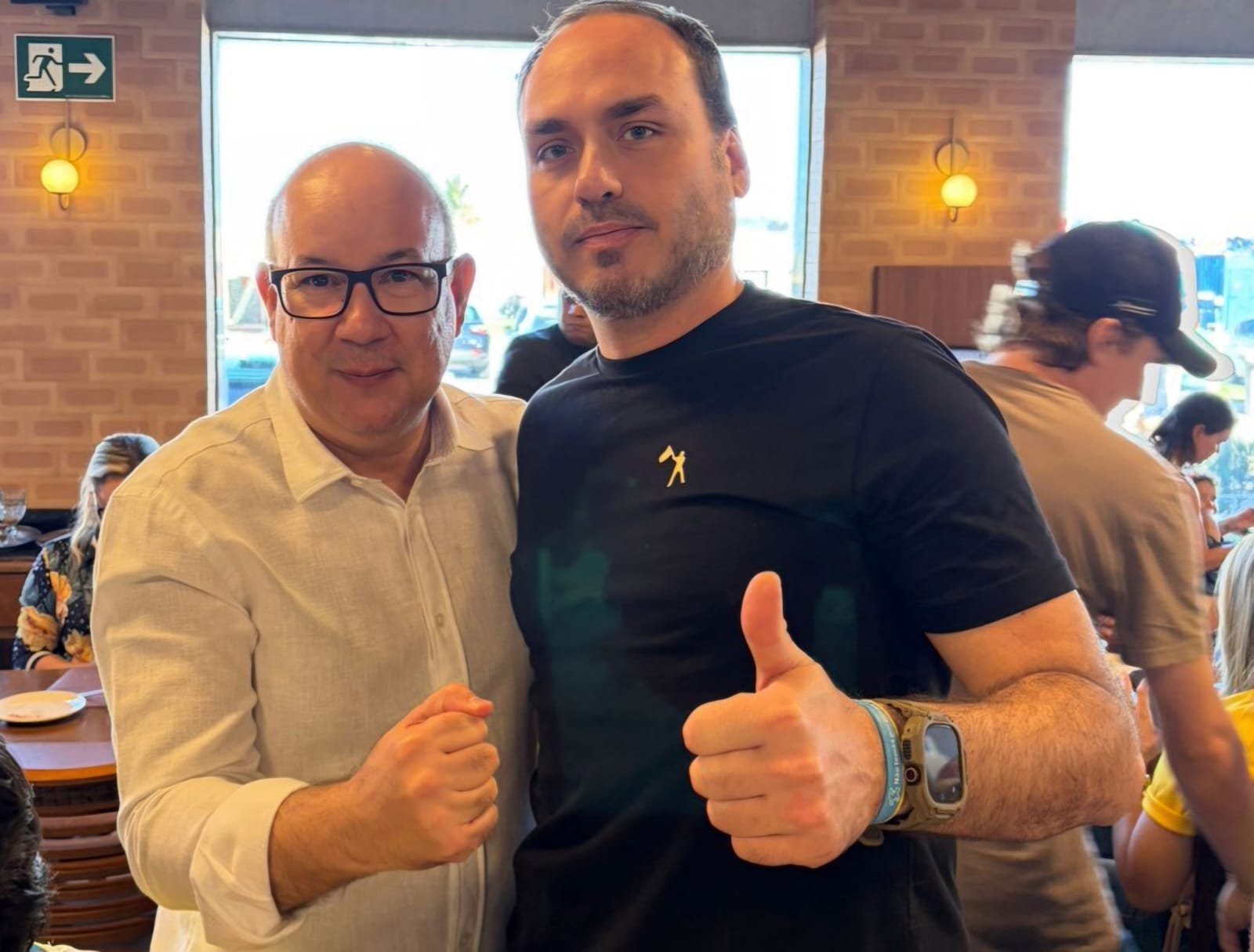 DELEGADO AUGUSTO CÉSAR LANÇA A PRÉ-CANDIDATURA A DEPUTADO FEDERAL DURANTE EVENTO DO PL EM ARACAJU