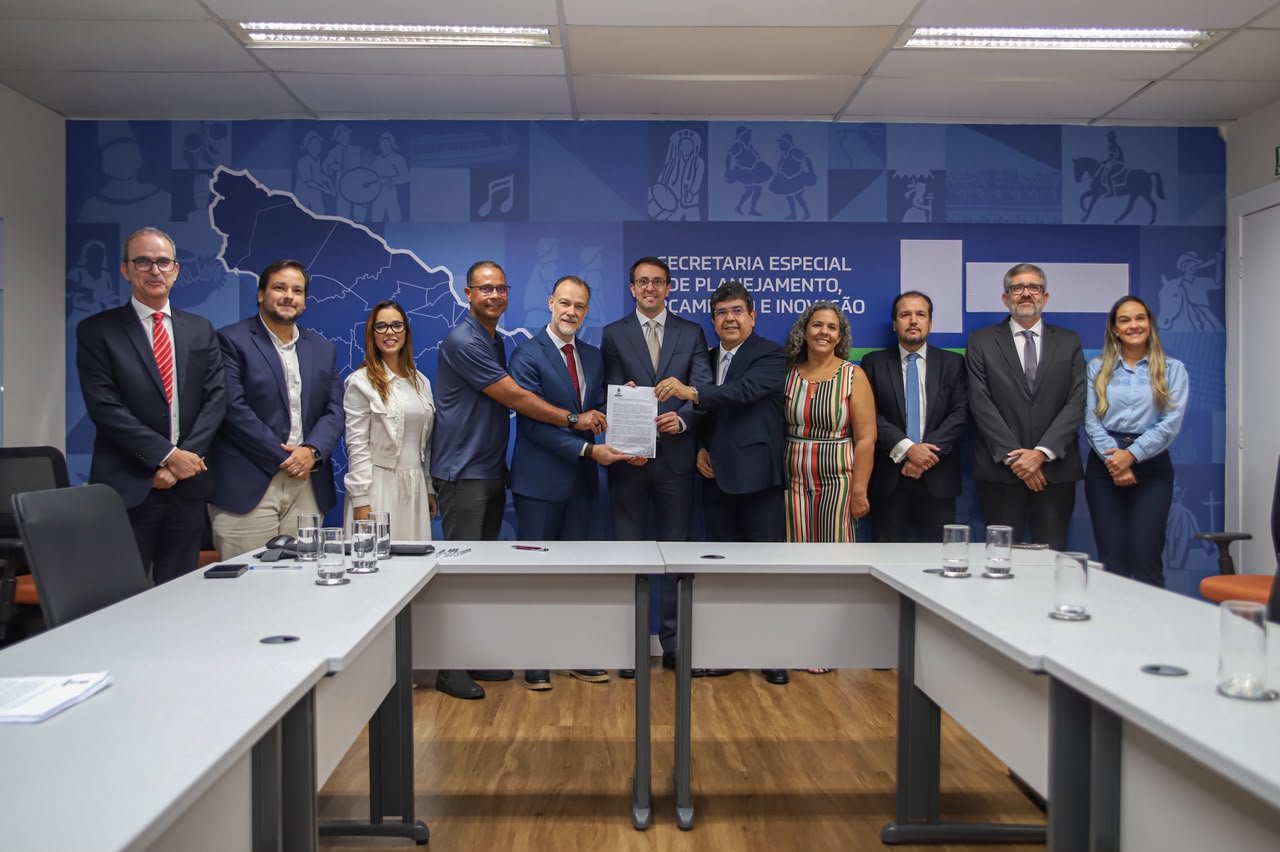 Estado media assinatura de acordo sobre limites entre Aracaju e São Cristóvão