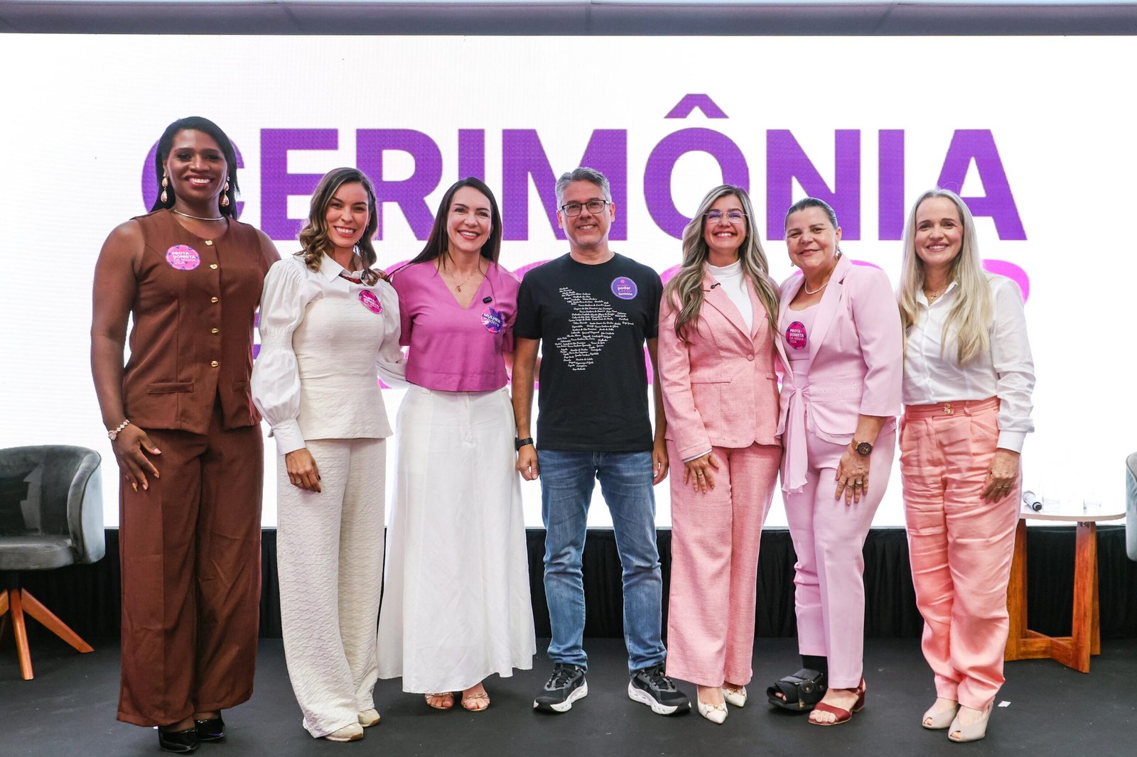 SENADOR ALESSANDRO VIEIRA PRESTIGIA A POSSE DA NOVA COMPOSIÇÃO DO MDB MULHER NO ESTADO DE SERGIPE