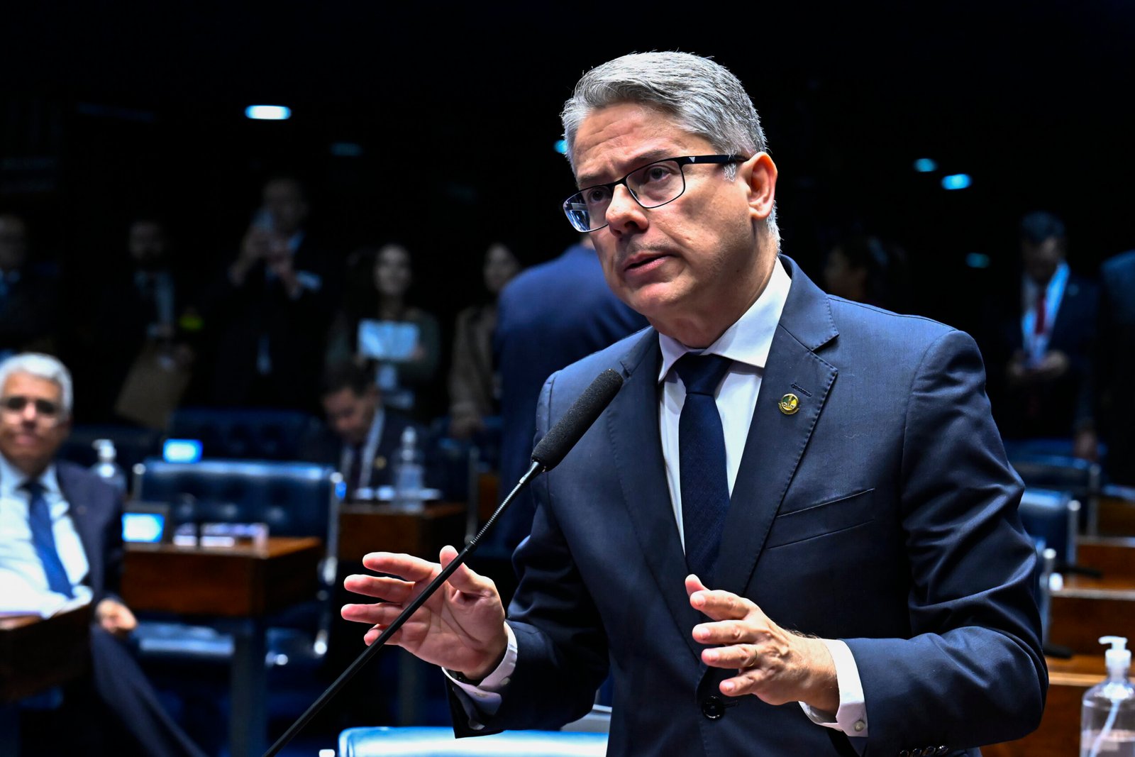 SENADOR ALESSANDRO VIEIRA REAGE À AÇÃO MOVIDA POR GILMAR MENDES E AFIRMA QUE NÃO SERÁ INTIMIDADO