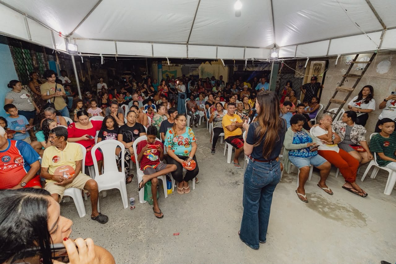 Candisse Carvalho amplia diálogo com a população na zona norte de Aracaju