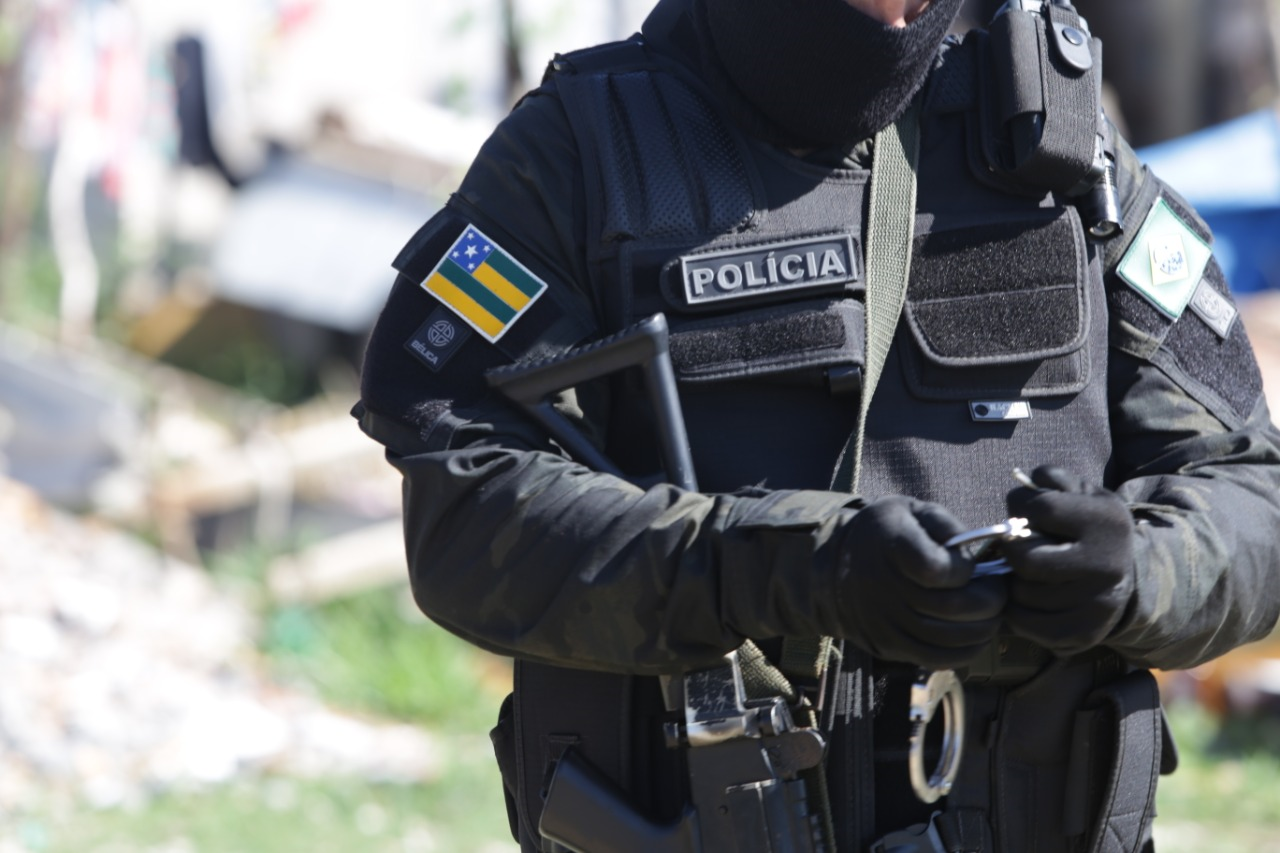 Operação integrada prende casal condenado a 23 anos de prisão por estupro de vulnerável e tortura