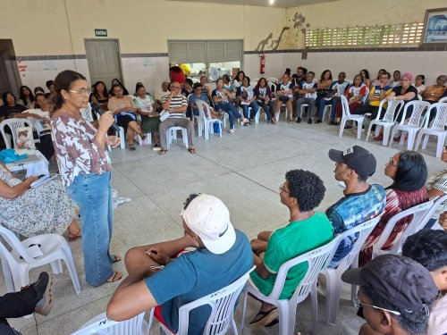 Formação reúne religiosos e sindicatos na prévia para 32º Grito dos Excluídos