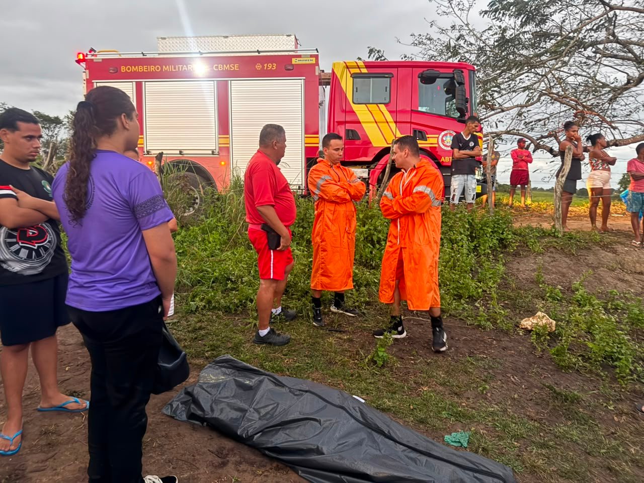 Dois estudante que participavam de excursão morrem afogados no povoado Caraíbas, município de Canhoba