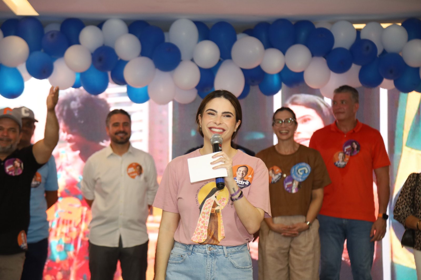 Yandra reafirma parceria com deputado Cristiano Cavalcante em encontro em Socorro