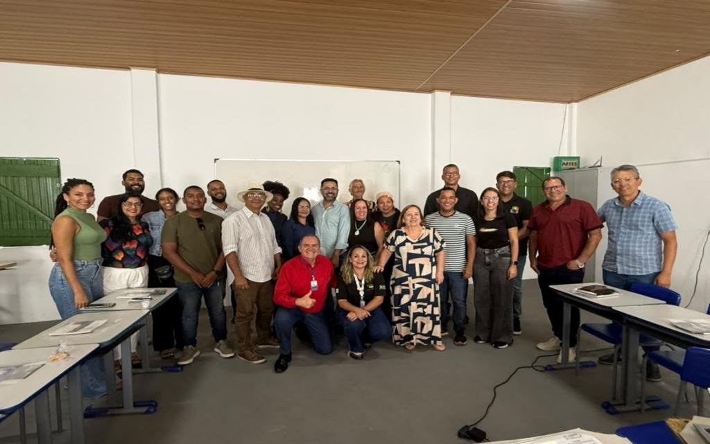 PMA participa de reunião e integra nova Diretoria do Polo Costa dos Coqueirais
