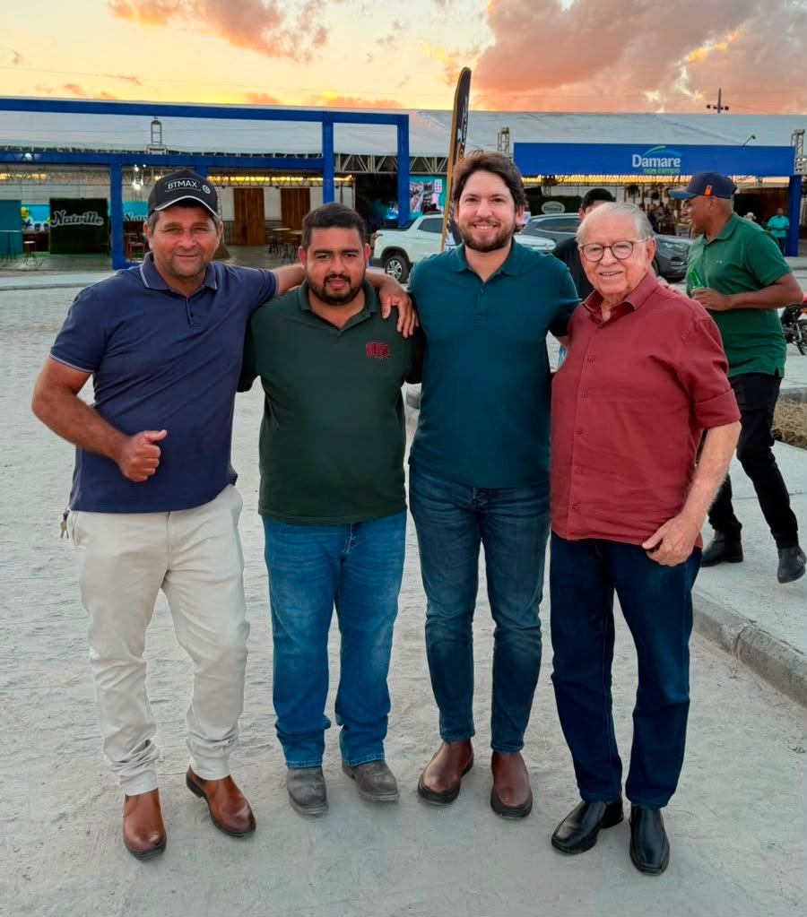 Jorginho Araujo prestigia Festa Amigos do Leite e destaca potencial do Alto Sertão