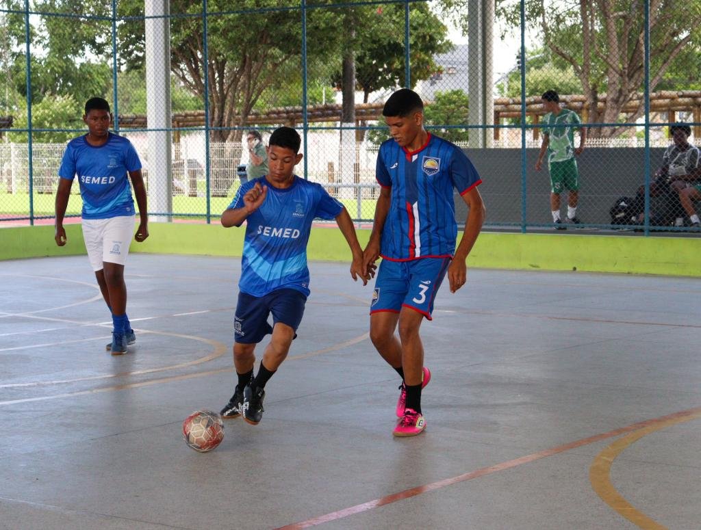 Semana da Juventude: Sejesp promove jogos de futsal para alunos da rede municipal