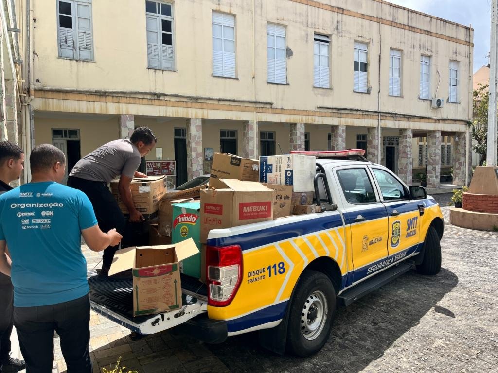 PMA conclui distribuição de mais de três toneladas de alimentos arrecadados