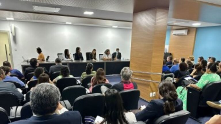 AUDIÊNCIA PÚBLICA NO MPF DEBATE CRIAÇÃO DE PROGRAMA DE TRANSPORTE UNIVERSITÁRIO GRATUITO EM SERGIPE