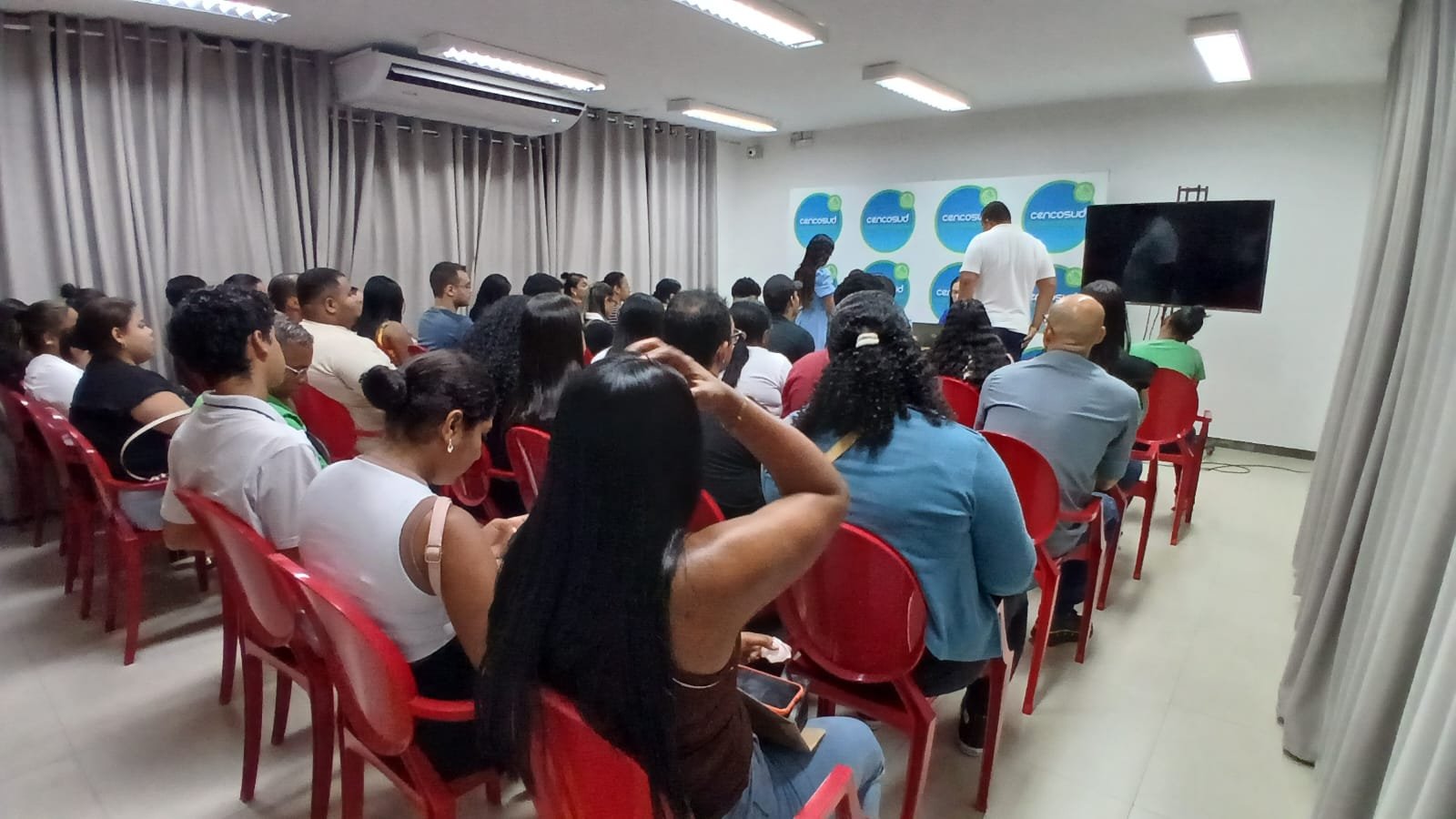 Instituto Cencosud promove palestra de conscientização sobre violência contra a mulher