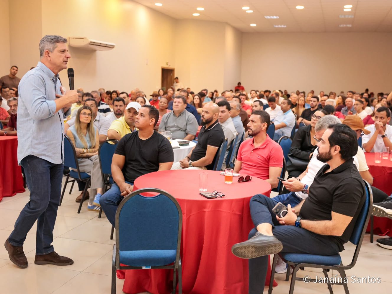 PREFEITOS E LIDERANÇAS FAZEM ENCONTRO COM ROGÉRIO E DESTACAM IMPORTÂNCIA DE SUA ATUAÇÃO NO SENADO
