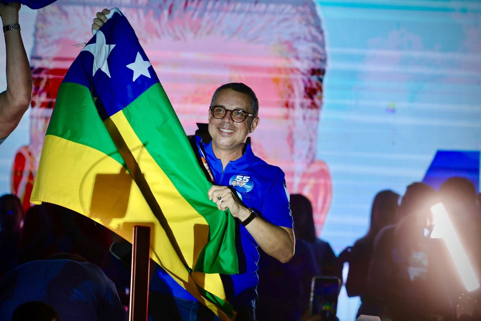 Governador Fábio cresce e tem 37% das intenções de voto, mostra pesquisa ECM