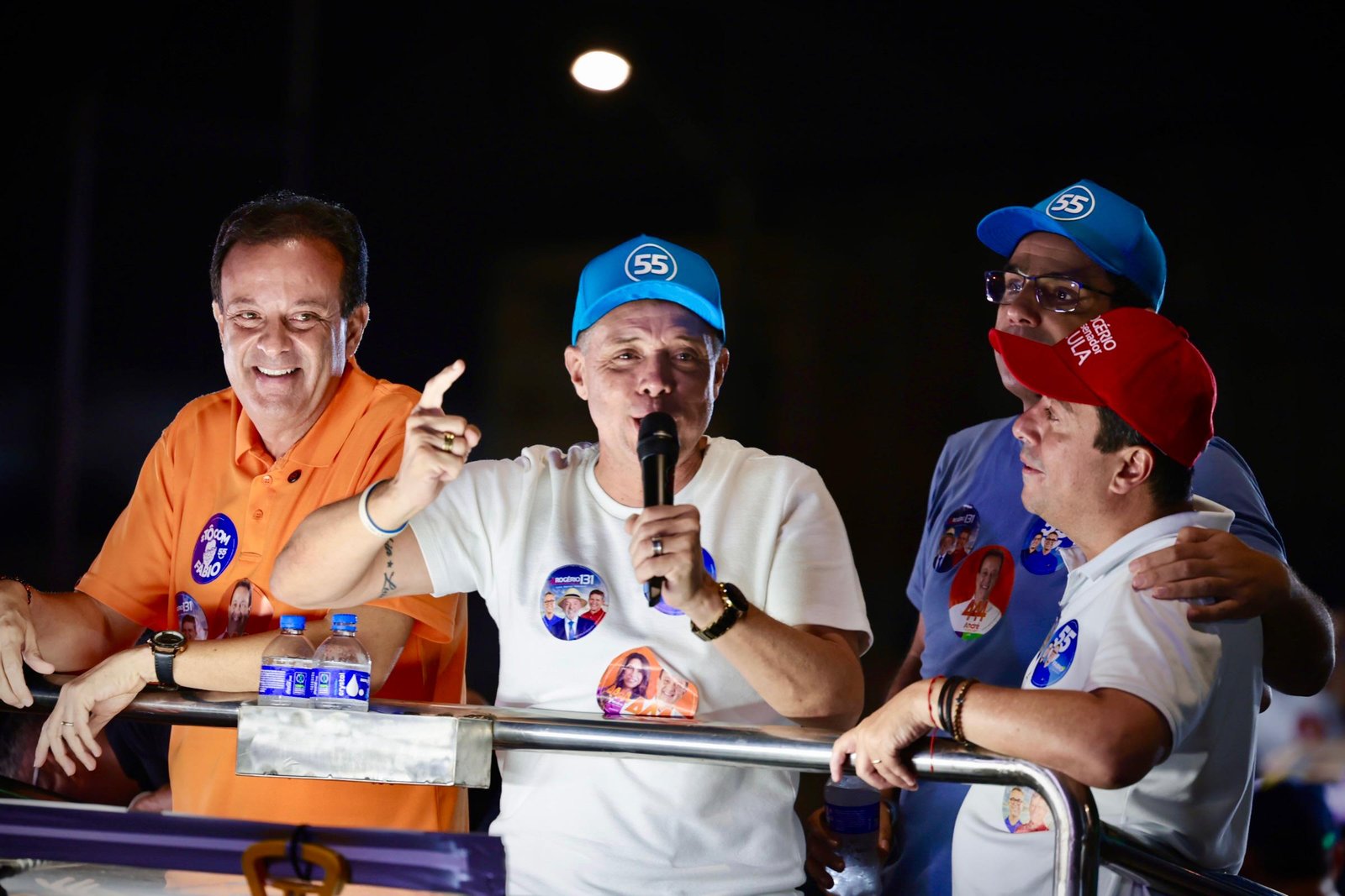 FÁBIO MITIDIERI COMEÇA CARREATAS EM ARACAJU PELO SANTOS DUMONT E DESTACA TRANSFORMAÇÃO SOCIAL DE SERGIPE