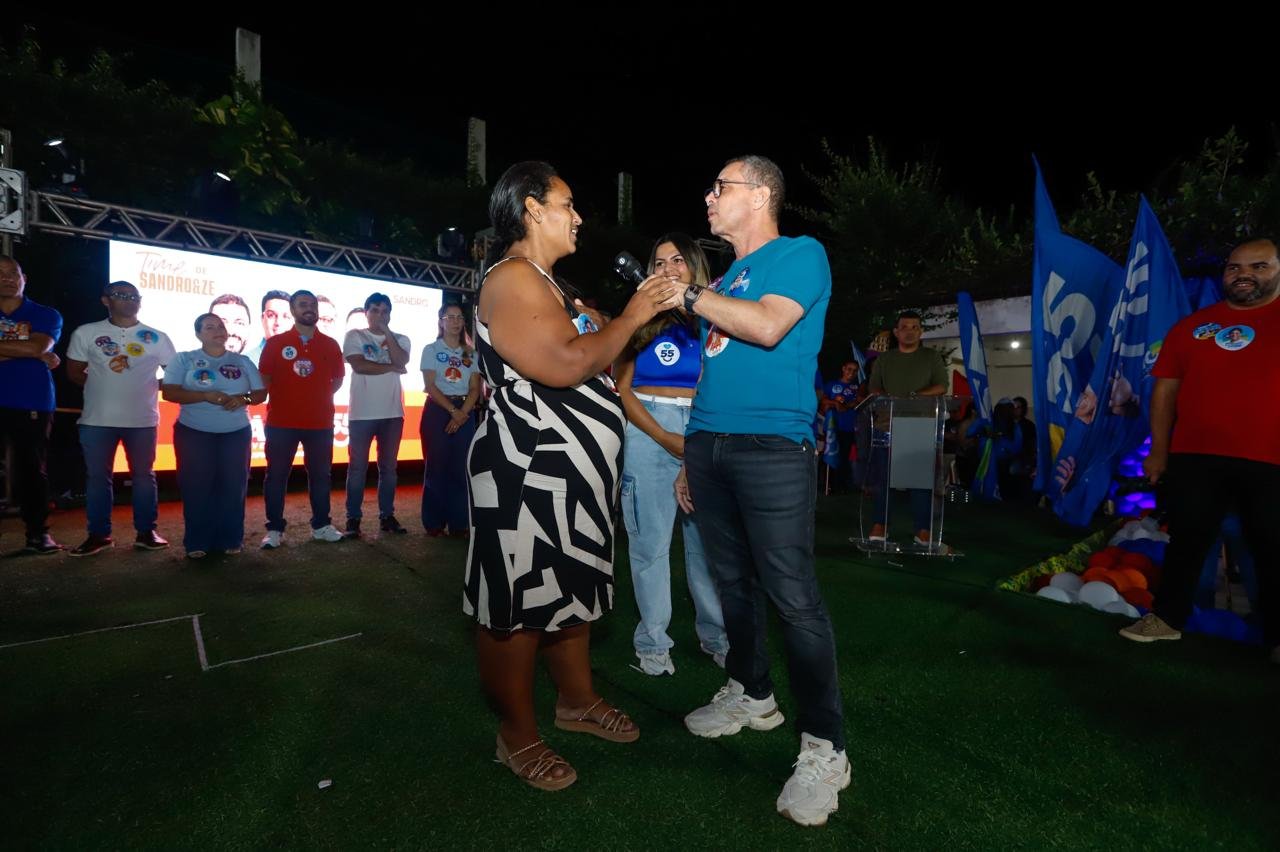 Carreata vira caminhada e Tomar do Geru recebe Cláudio Mitidieri com carinho