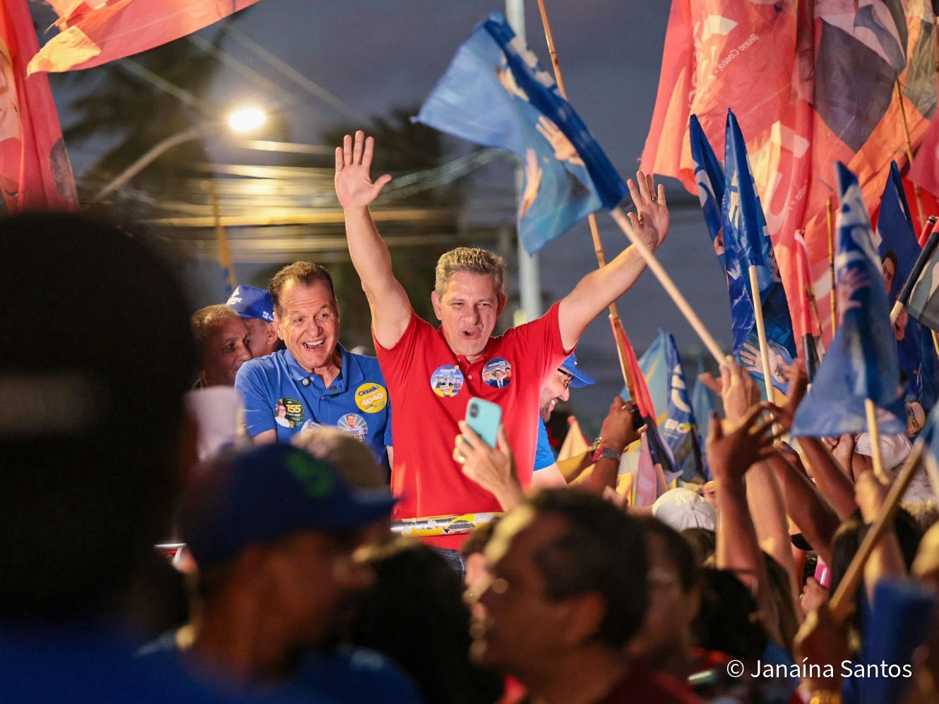 ROGÉRIO CARVALHO PARTICIPA DE ATO POLÍTICO NA BARRA DOS COQUEIROS E REFORÇA UNIÃO DO GRUPO PARA 2026
