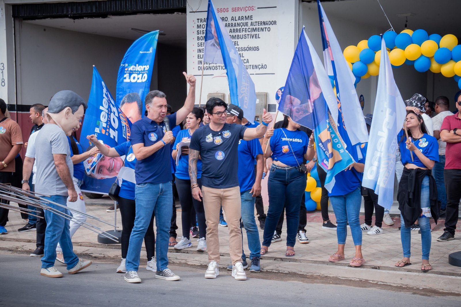 Delegado André David e Pastor Heleno inauguram comitê  em Glória