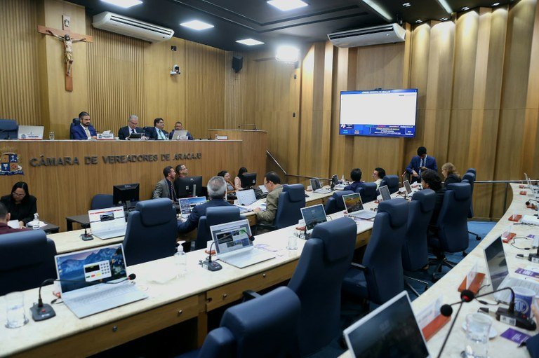 CMA aprova regulação para recarga de veículos elétricos e avança na obrigatoriedade de audiências para concessionárias de serviços públicos