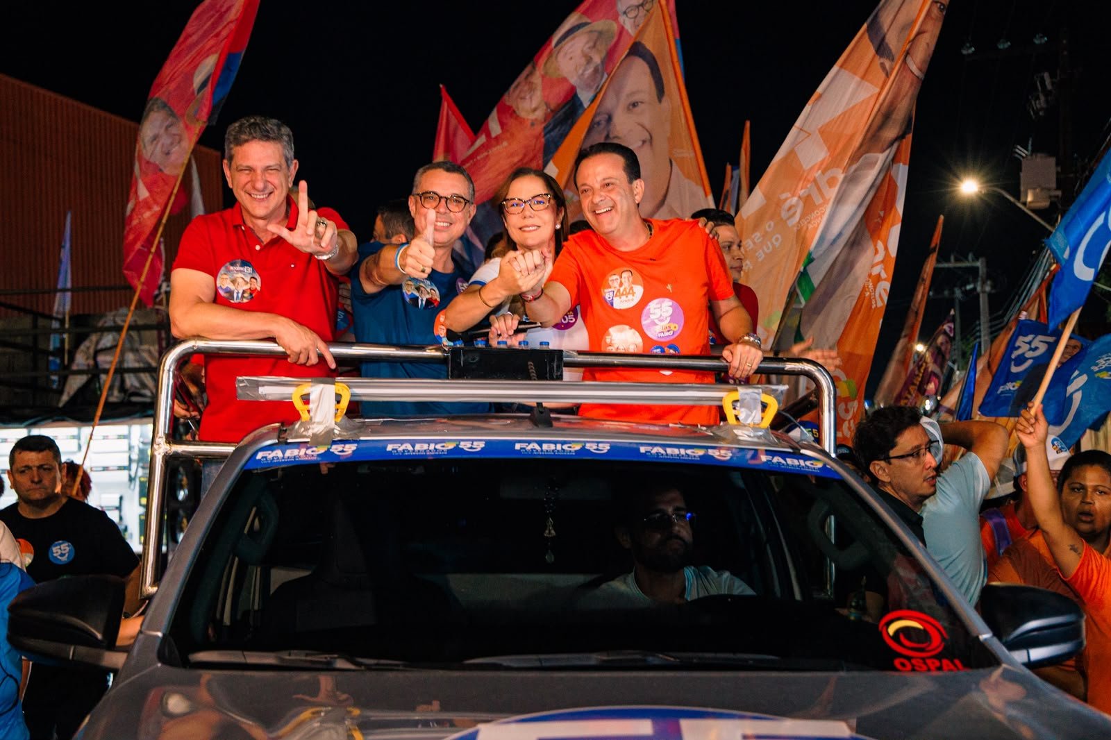 Governador Fábio Mitidieri recebe apoio da zona oeste de Aracaju e ressalta os investimentos na capital