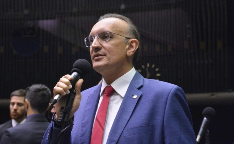 Fábio Henrique propõe lei para valorizar motoboys e garantir pontos de apoio em Sergipe