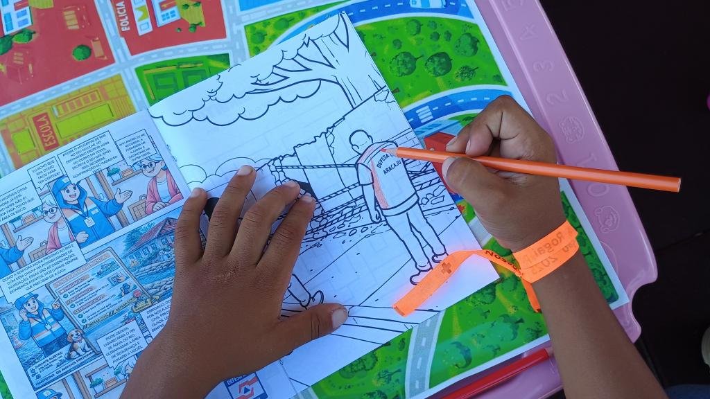 1ª Infância: Defesa Civil promove educação preventiva para crianças no Parque da Sementeira