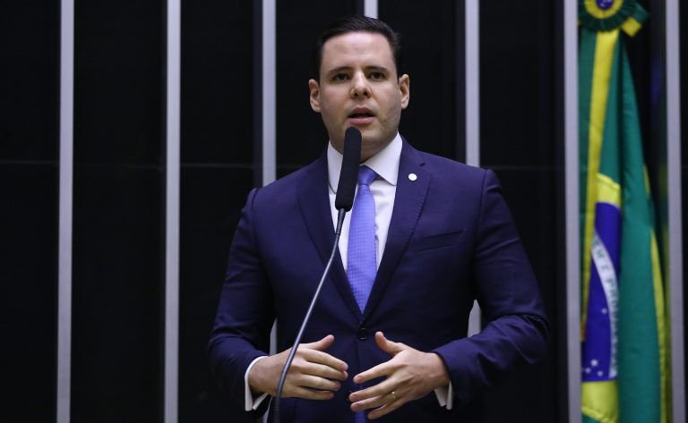 RODRIGO VALADARES ESCLARECE POLÊMICA ENVOLVENDO CORONEL ROCHA E RECURSOS DO PL EM SERGIPE