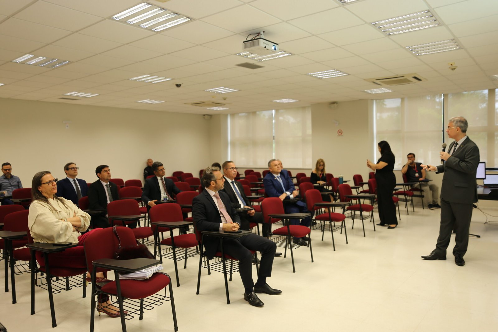 Segurança Institucional é tema de palestras no MPT-SE e MPSE