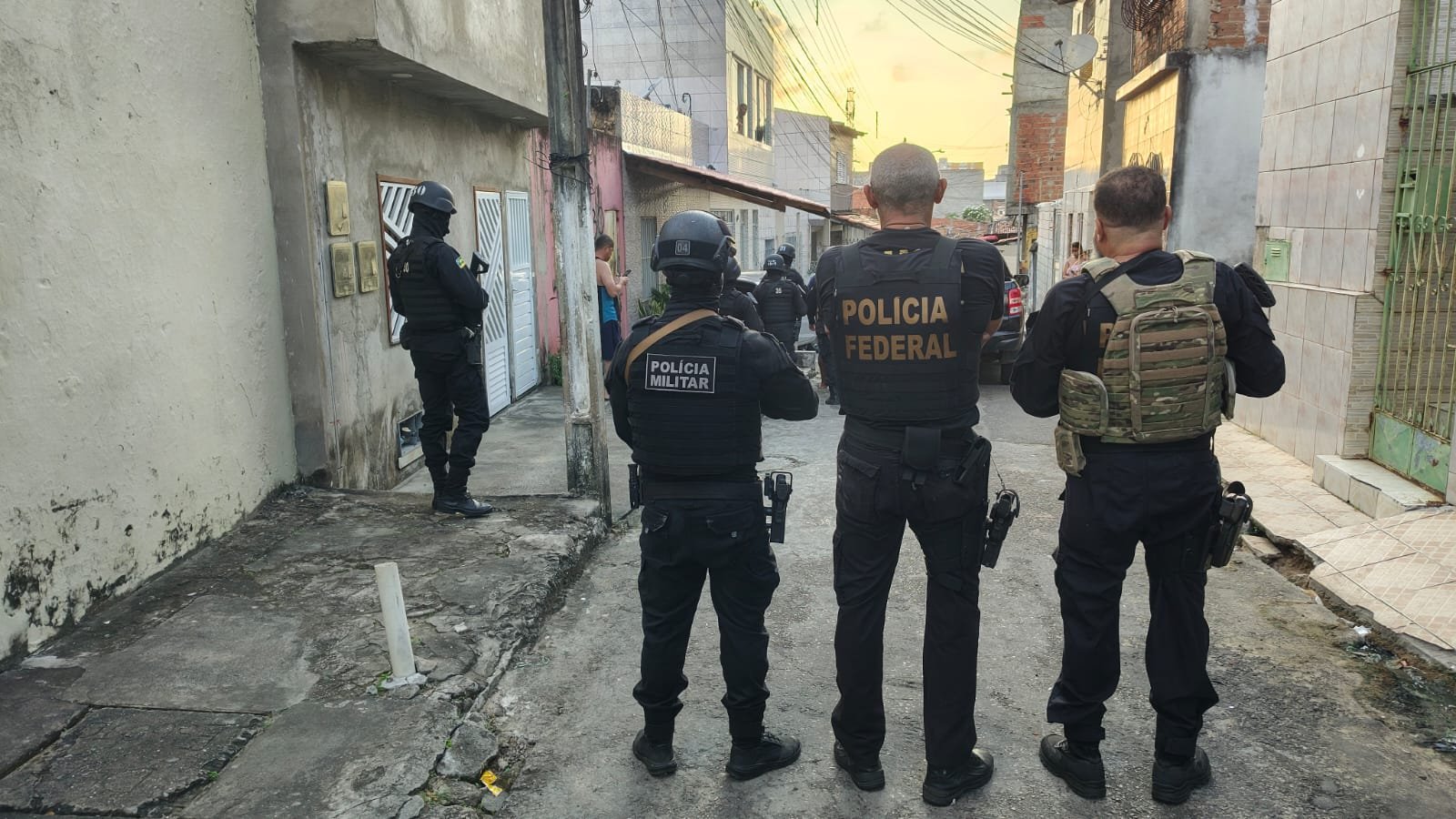 FICCO/SE combate tráfico interestadual de drogas e lavagem de dinheiro e cumpre 23 mandados de prisão
