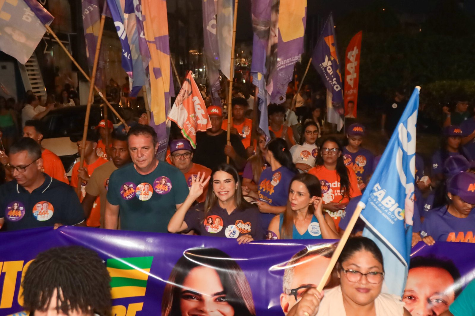 Yandra Moura visita Estância e participa de pisadinha com apoiadores