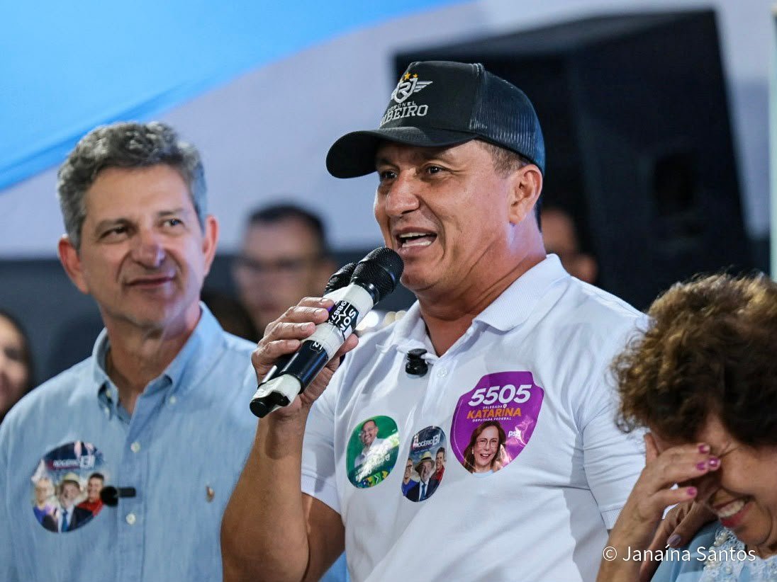 ROGÉRIO CARVALHO DIALOGA COM LIDERANÇAS DA ZONA NORTE EM GRANDE ATO POLÍTICO ORGANIZADO POR ZEZINHO DO BUGIO