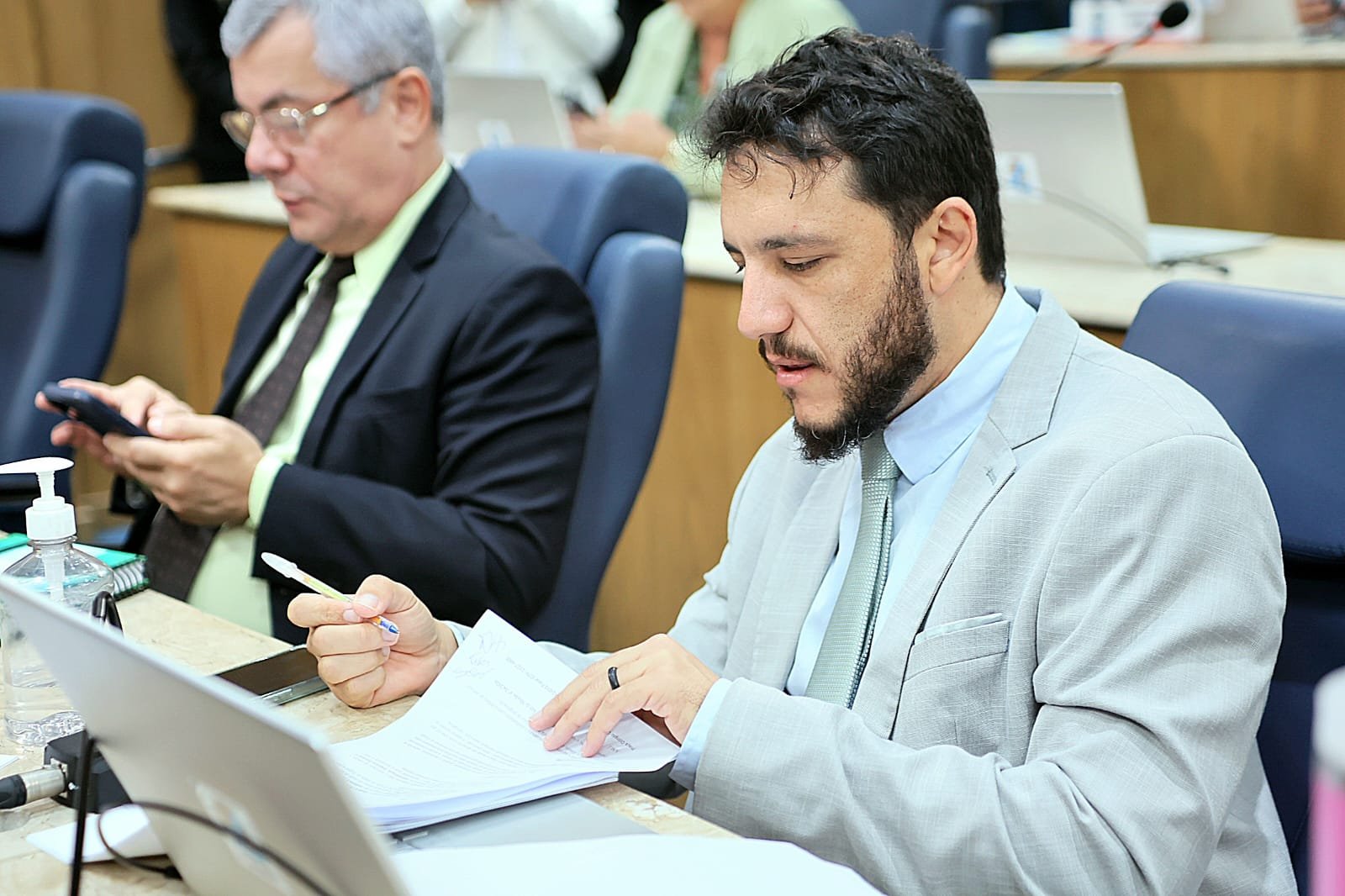 CÂMARA  APROVA PROJETO QUE CONDICIONA SUBSÍDIO DO TRANSPORTE À REGULARIDADE TRABALHISTA E FISCAL