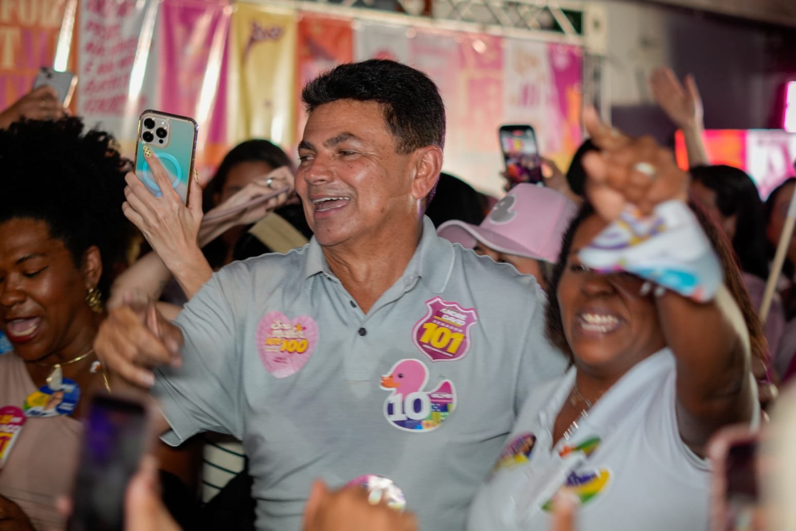 DO COMÉRCIO DO JOÃO ALVES AO ELAS COM VALMIR: DRA. CLÉCIA INTENSIFICA CAMPANHA NA GRANDE ARACAJU